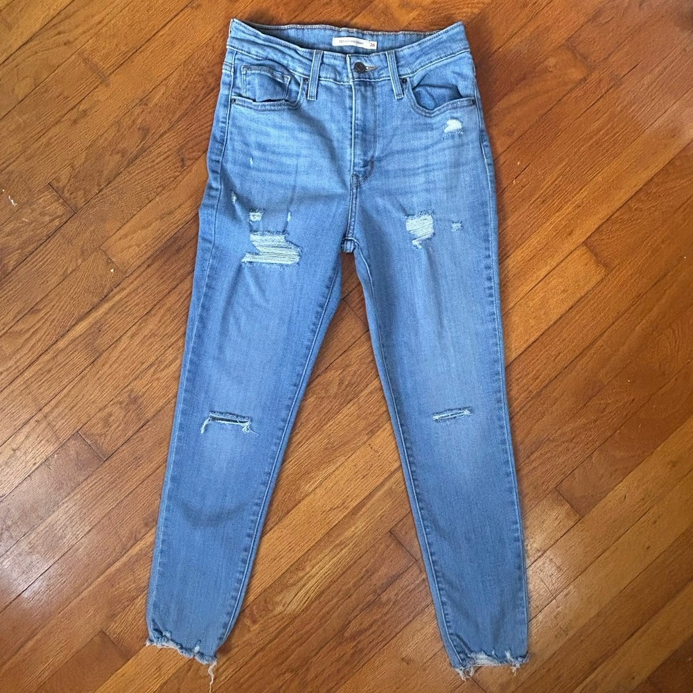Levi's 721 High-Rise Skinny Women's Jeans - 28 Light Blue